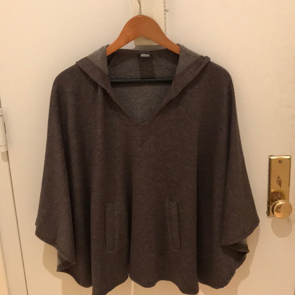 Comfy poncho by bobeau
